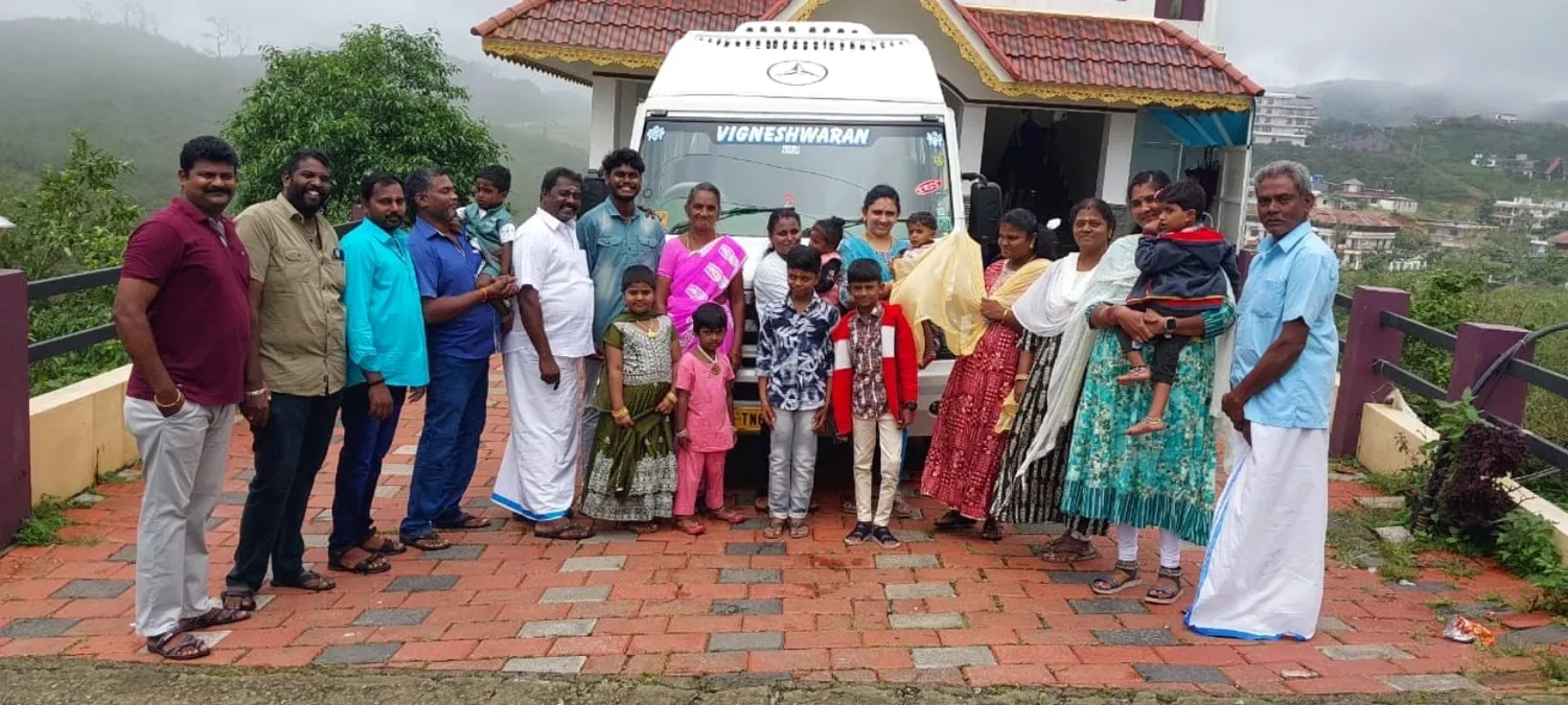 Family group tour at a hill stay